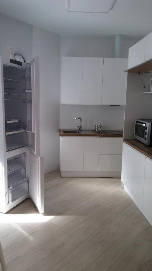 Apartamentos La Encarnacion III ロス・アルカサレス エクステリア 写真